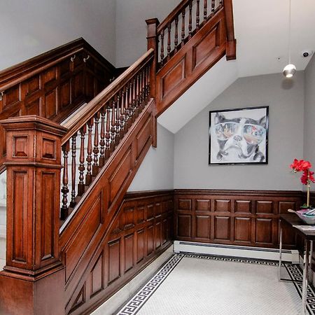 A Stylish Stay W/ A Queen Bed, Heated Floors.. #34 Brookline Esterno foto